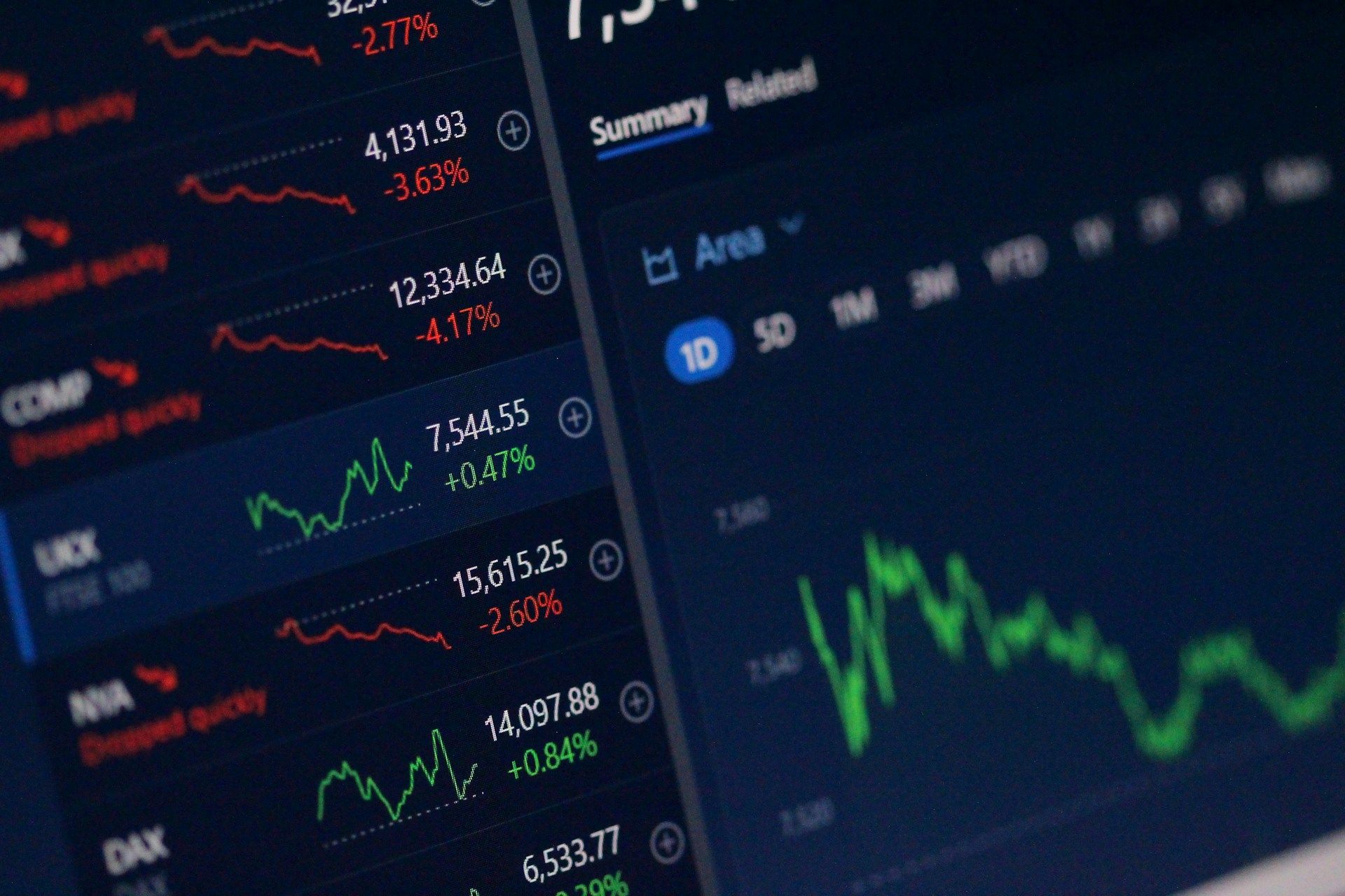 BitMine持有90亿美元加密货币储备,推动WLD相关股票飙升1000%